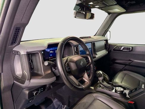 Used 2024 Ford Bronco Everglades image 16