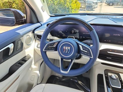 New 2026 Buick Enclave Avenir w/ Super Cruise Package FWD image 17