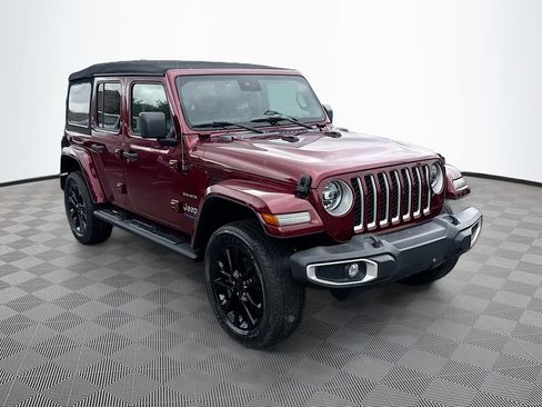 Used 2021 Jeep Wrangler Unlimited Sahara w/ Cold Weather Group AWD/4WD image 4