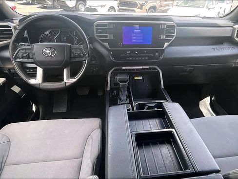 Used 2025 Toyota Tundra SR5 AWD/4WD image 15