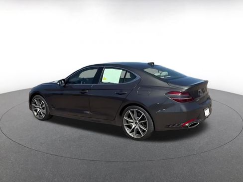 Used 2025 Genesis G70 2.5T image 11