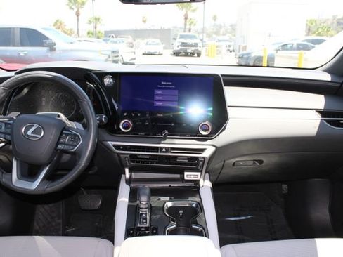 Certified 2024 Lexus RX 350 Premium w/ Convenience Package FWD image 10