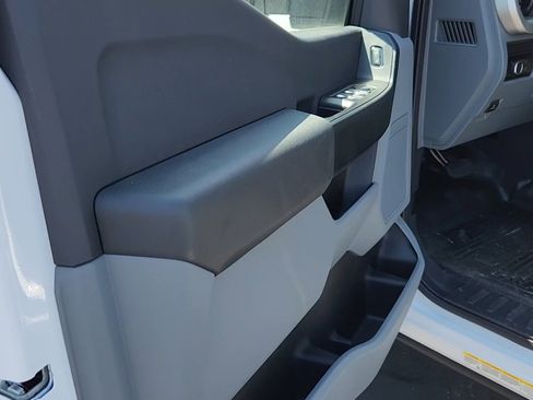 New 2025 Ford F550 4x4 Crew Cab Super Duty image 18