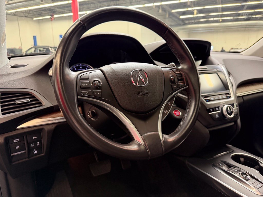 Used 2020 Acura MDX w/ Technology Package AWD/4WD image 22