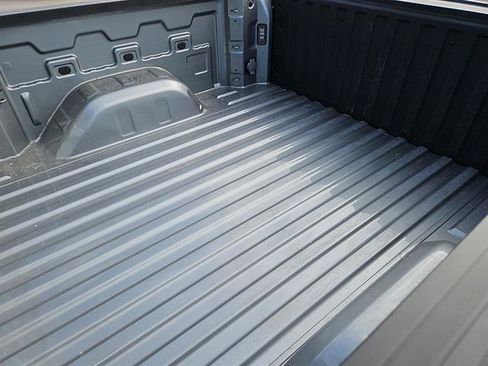 Used 2024 Chevrolet Silverado 1500 RST w/ Z71 Off-Road Package image 9