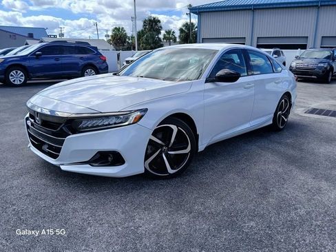 Used 2022 Honda Accord Sport image 1