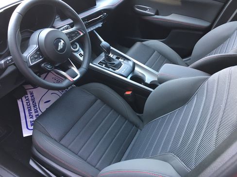 New 2025 Dodge Hornet GT w/ Cold Weather Group image 16