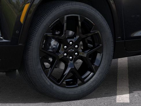 New 2026 Chevrolet Traverse RS w/ LPO, Floor Liner Package image 9