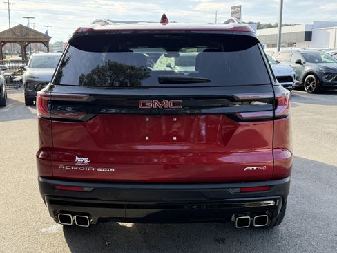 Used 2024 GMC Acadia AT4 w/ Super Cruise Package image 9