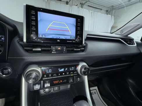 Used 2021 Toyota RAV4 XLE Premium AWD/4WD image 21