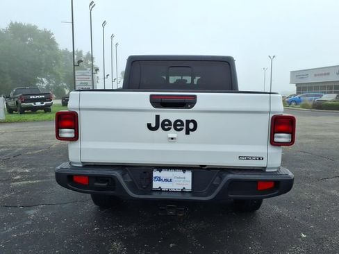 Used 2020 Jeep Gladiator Sport w/ Trailer Tow Package AWD/4WD image 6