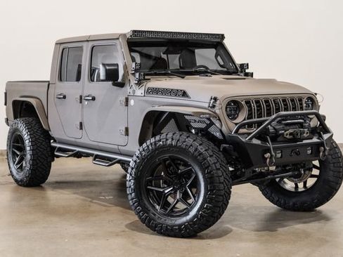 Used 2025 Jeep Gladiator Rubicon w/ Safety Group image 27