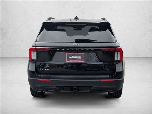 New 2026 Ford Explorer Active image 7