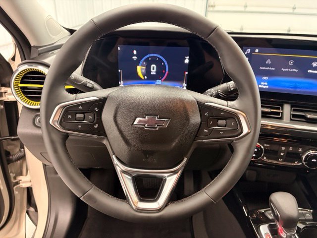 Used 2026 Chevrolet Trax ACTIV w/ Driver Confidence Package FWD image 16