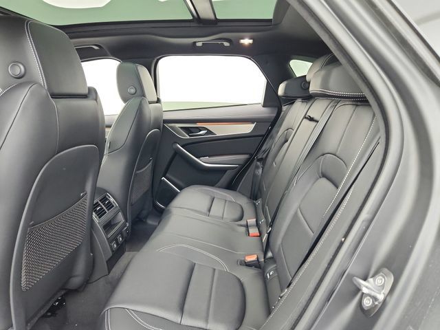 Used 2026 Jaguar F-PACE R-Dynamic S AWD/4WD image 32