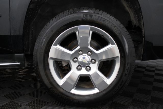 Used 2016 Chevrolet Suburban LTZ AWD/4WD image 8