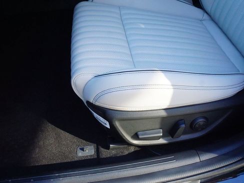 New 2025 Genesis G70 2.5T w/ Sport Prestige Package image 14