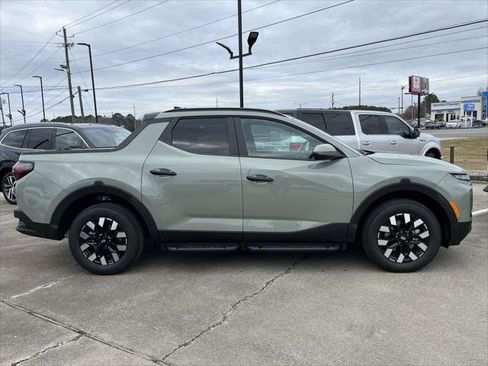 New 2026 Hyundai Santa Cruz SEL FWD image 2