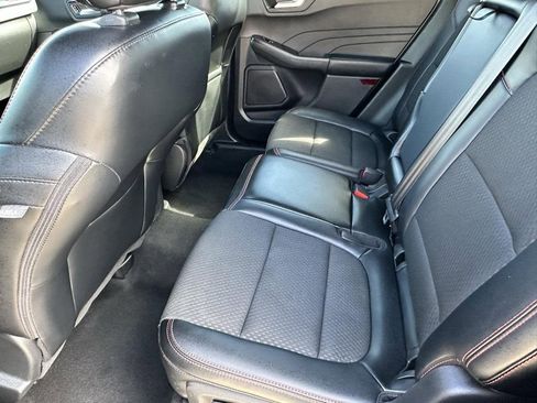 Used 2024 Ford Escape ST-Line image 7