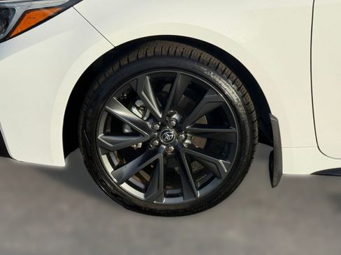 Certified 2025 Toyota Corolla SE image 12
