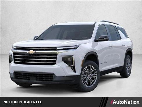 New 2026 Chevrolet Traverse LT w/ Driver Confidence Package FWD image 1