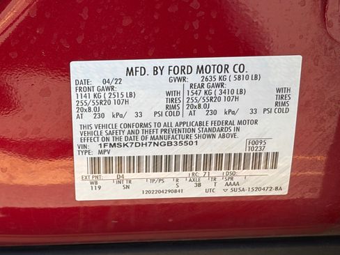 Used 2022 Ford Explorer XLT w/ Equipment Group 202A RWD image 11