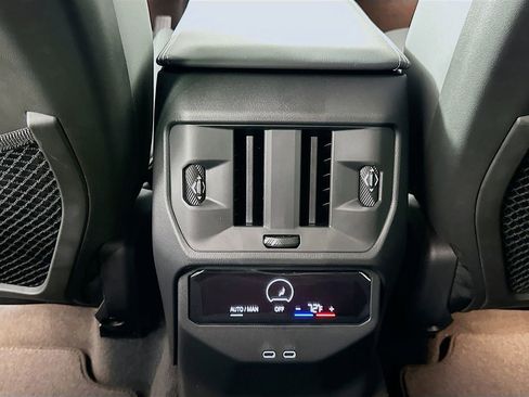 New 2026 BMW X3 xDrive30 w/ Premium Package image 18