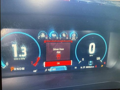 Used 2021 Ford F150 Platinum w/ Equipment Group 701A High image 5