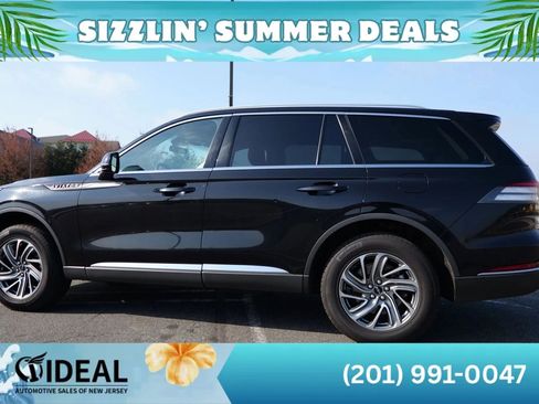 Used 2023 Lincoln Aviator AWD image 5