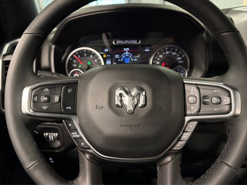 Used 2025 RAM 1500 Big Horn AWD/4WD image 22
