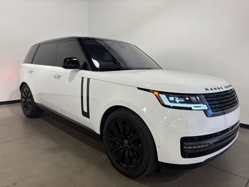 Used 2023 Land Rover Range Rover Long Wheelbase SE AWD/4WD image 1
