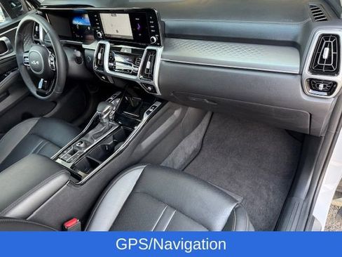 Used 2023 Kia Sorento SX image 16