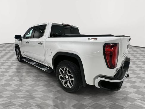 Used 2024 GMC Sierra 1500 SLT w/ SLT Premium Plus Package AWD/4WD image 3