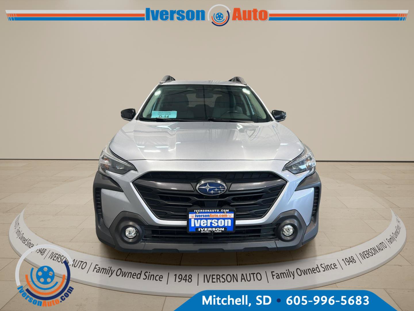 Used 2025 Subaru Outback Premium AWD/4WD image 2