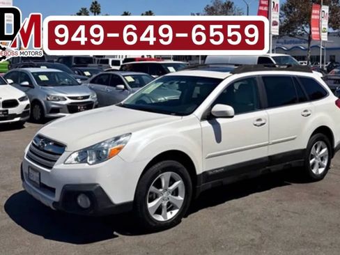 Used 2013 Subaru Outback 2.5i Limited w/ Moonroof Pkg AWD/4WD image 1