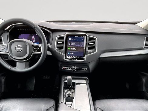Certified 2023 Volvo XC90 B5 Core w/ Protection Package Premier image 7