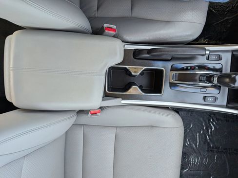 Used 2013 Honda Accord EX-L image 19