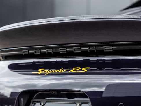 Certified 2025 Porsche 718 Boxster Spyder RS image 17