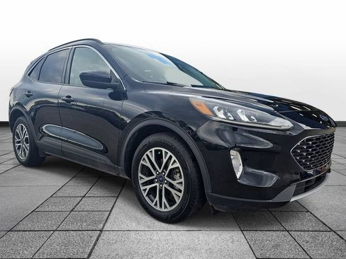 Used 2020 Ford Escape SEL FWD image 3