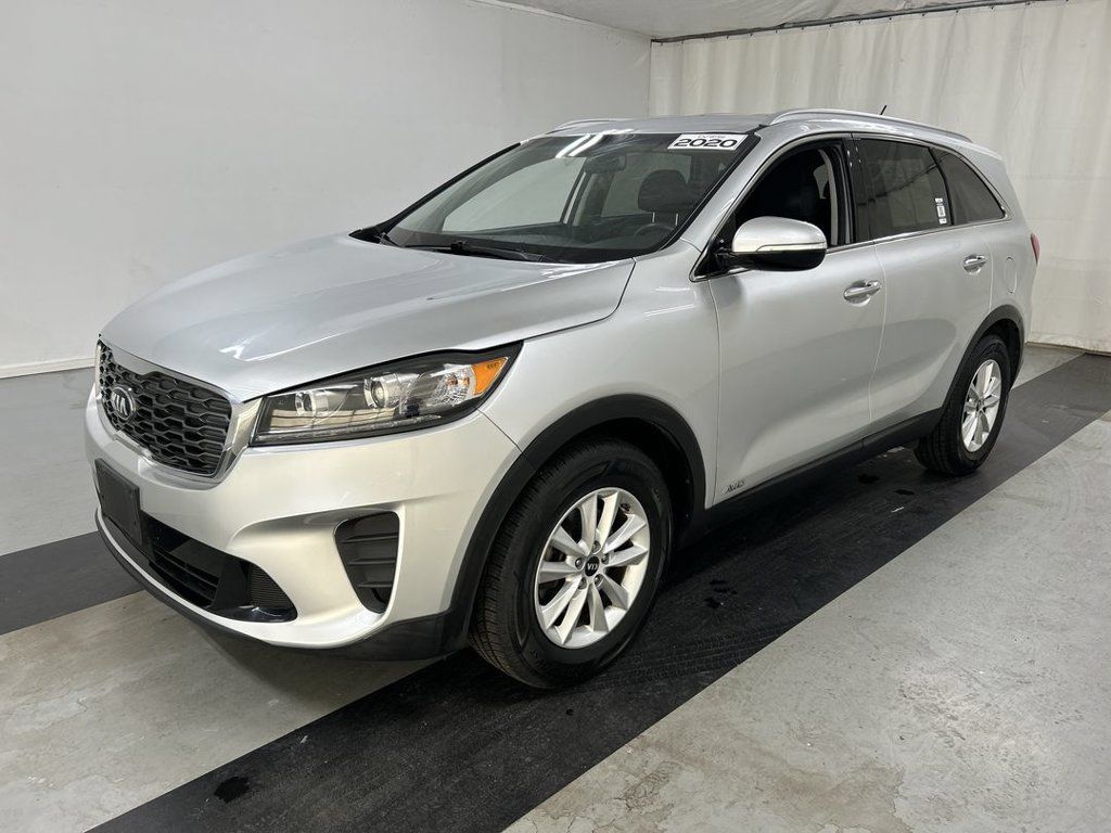Used 2020 Kia Sorento LX w/ LX I4 Convenience Package AWD/4WD image 5