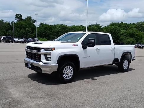 Certified 2023 Chevrolet Silverado 2500 LT AWD/4WD image 4