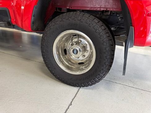Used 2023 Ford F350 XLT AWD/4WD image 7