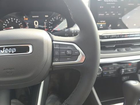 New 2026 Jeep Compass Limited image 14