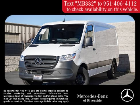 Used 2025 Mercedes-Benz Sprinter 2500 image 1