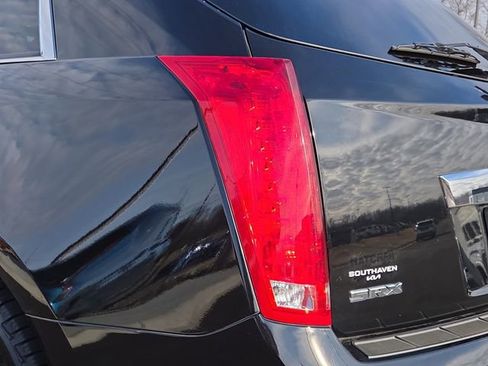 Used 2014 Cadillac SRX Luxury image 12