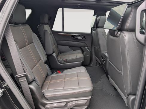 New 2026 Chevrolet Tahoe High Country AWD/4WD image 9