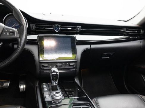 Used 2017 Maserati Quattroporte S GranSport Q4 image 14