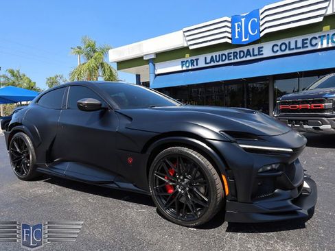 Used 2023 Ferrari Purosangue AWD/4WD image 4