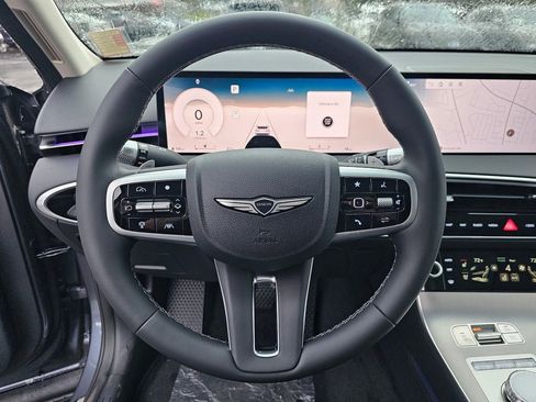 New 2026 Genesis GV70 2.5T Advanced image 11