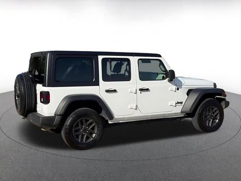 Used 2025 Jeep Wrangler Unlimited Sport AWD/4WD image 15